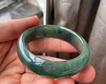 翡翠バングル 51.5 mm (2.03