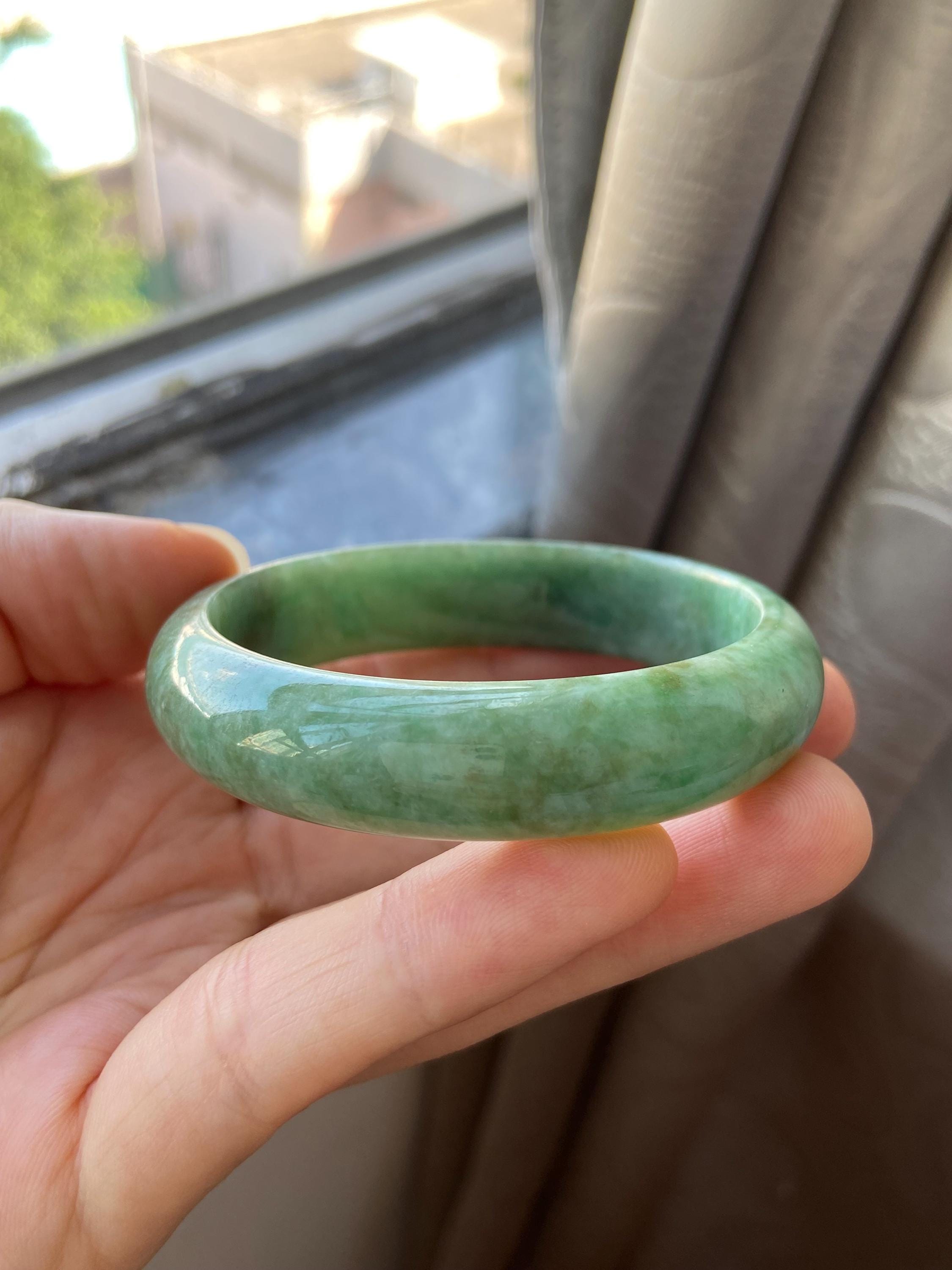 翡翠バングル 51.2 mm (2.0