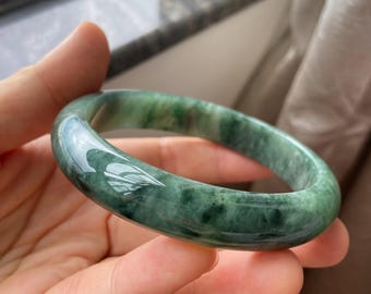 翡翠バングル 62.7 mm (2.47