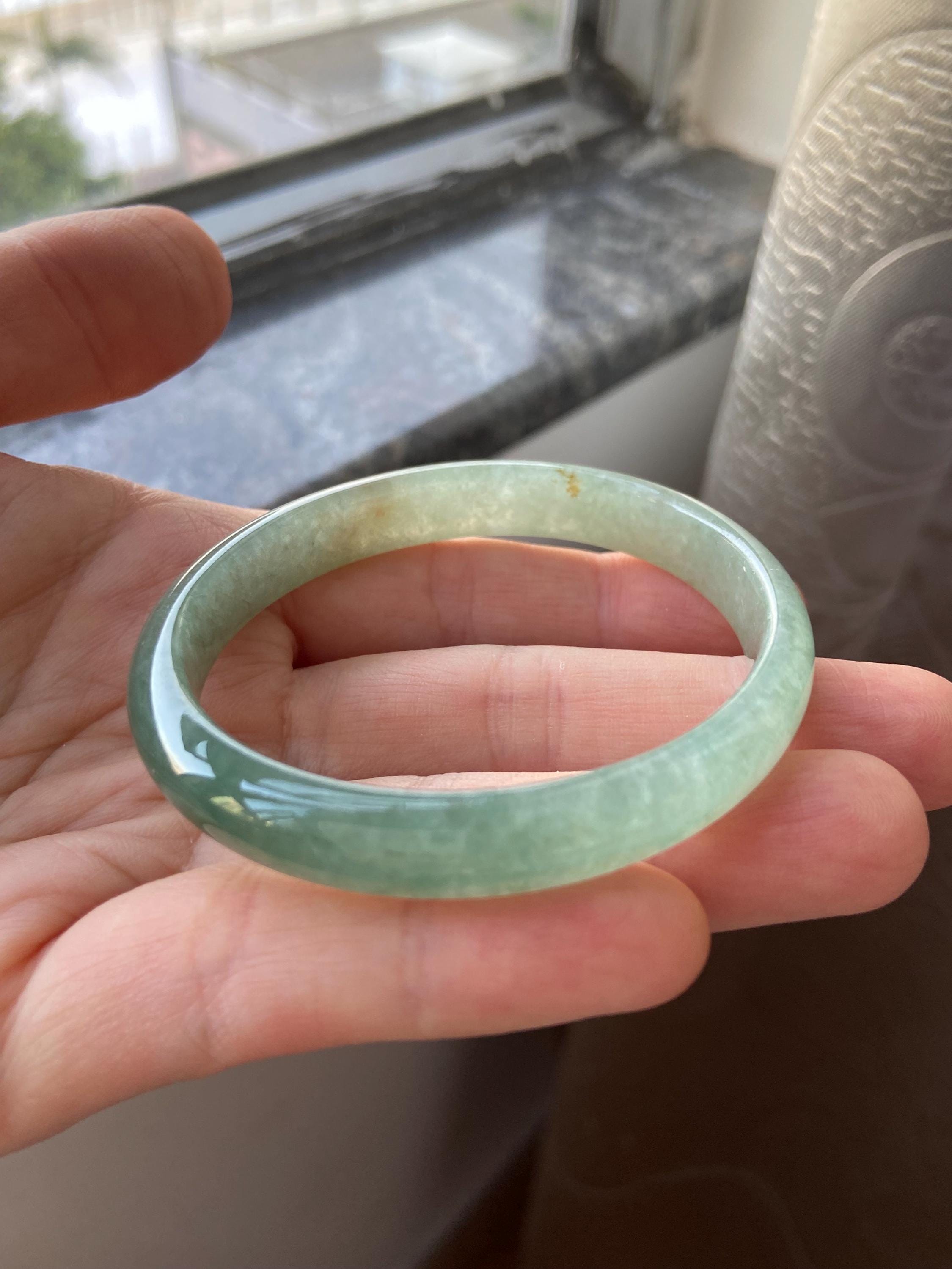 翡翠バングル 54.0 mm (2.12