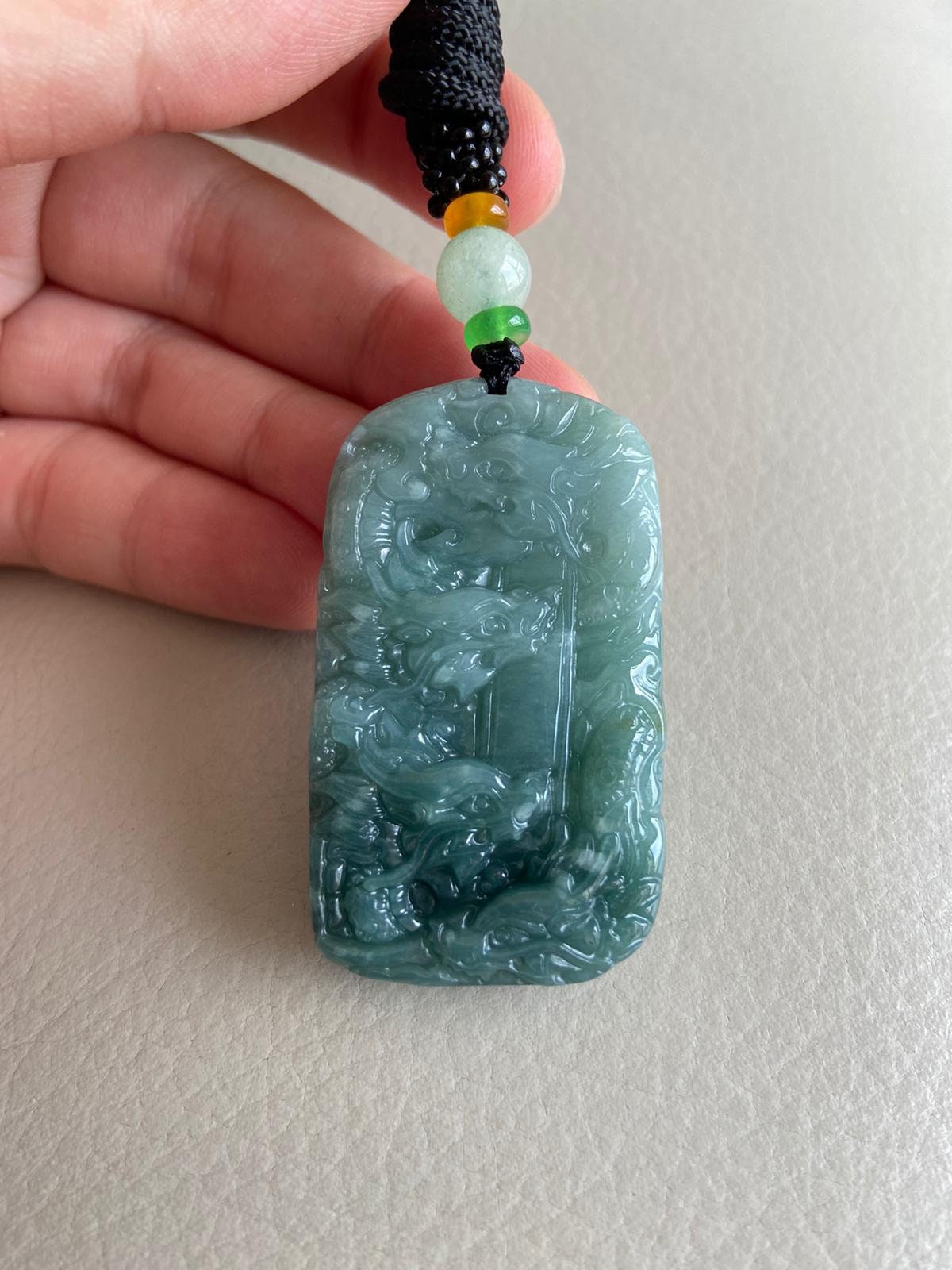 中国龍翡翠ペンダント、グリーン、天然グレードA翡翠、認定