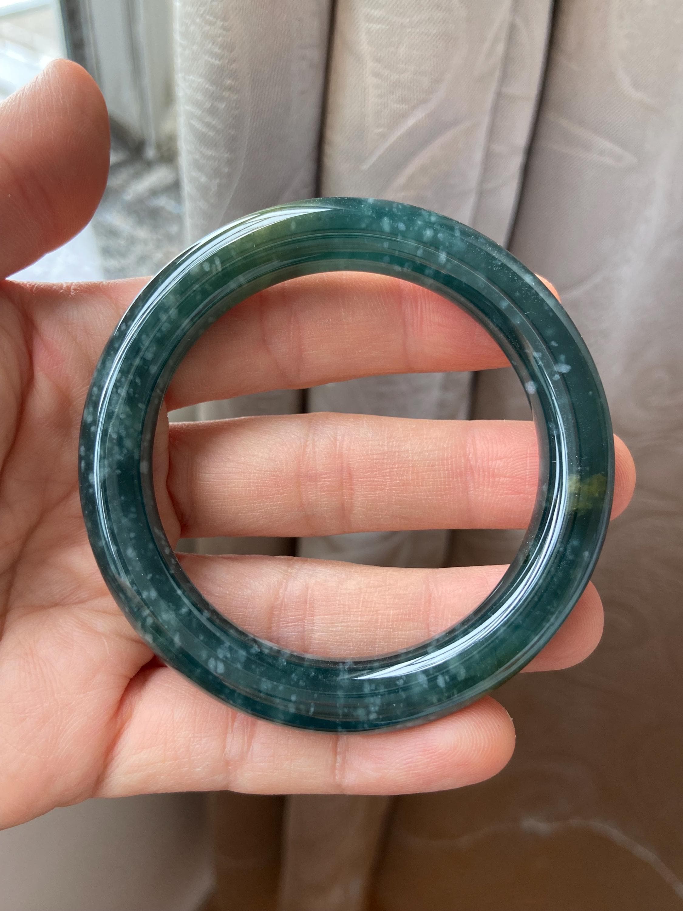 翡翠バングル 52.6 mm (2.07