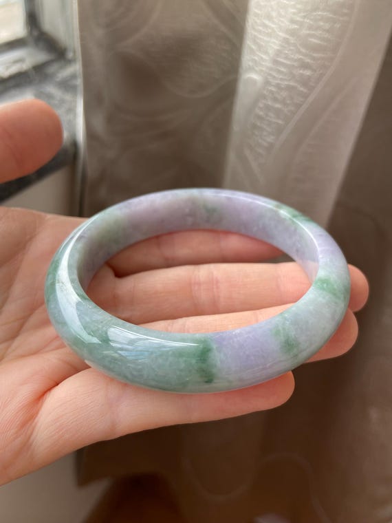 翡翠バングル 59.3 mm (2.33