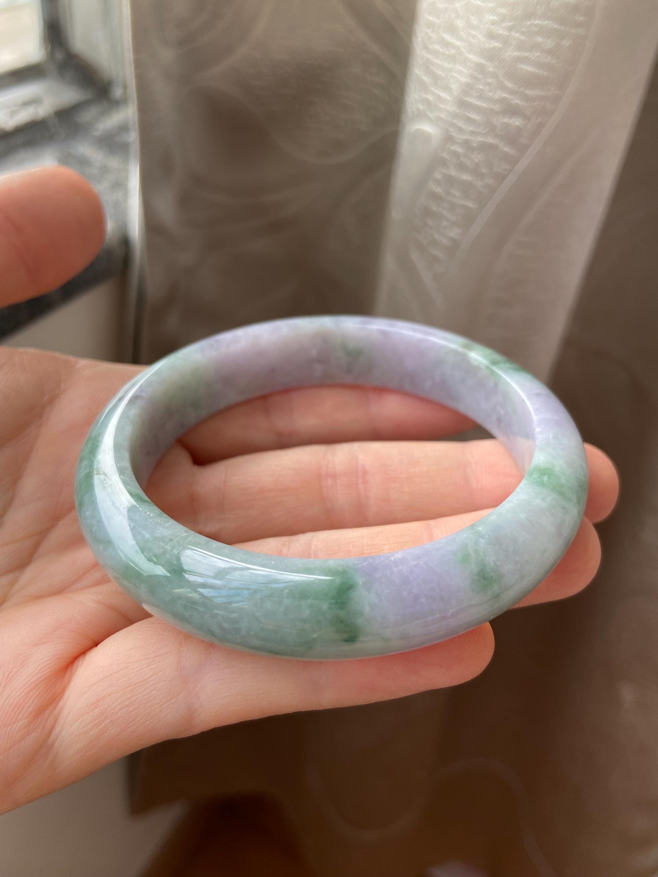 翡翠バングル 59.3 mm (2.33