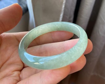 認定タイプA天然翡翠バングルオーバル57mmアイシーラベンダー本物の