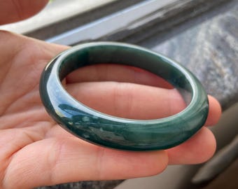翡翠バングル 52.4 mm (2.06