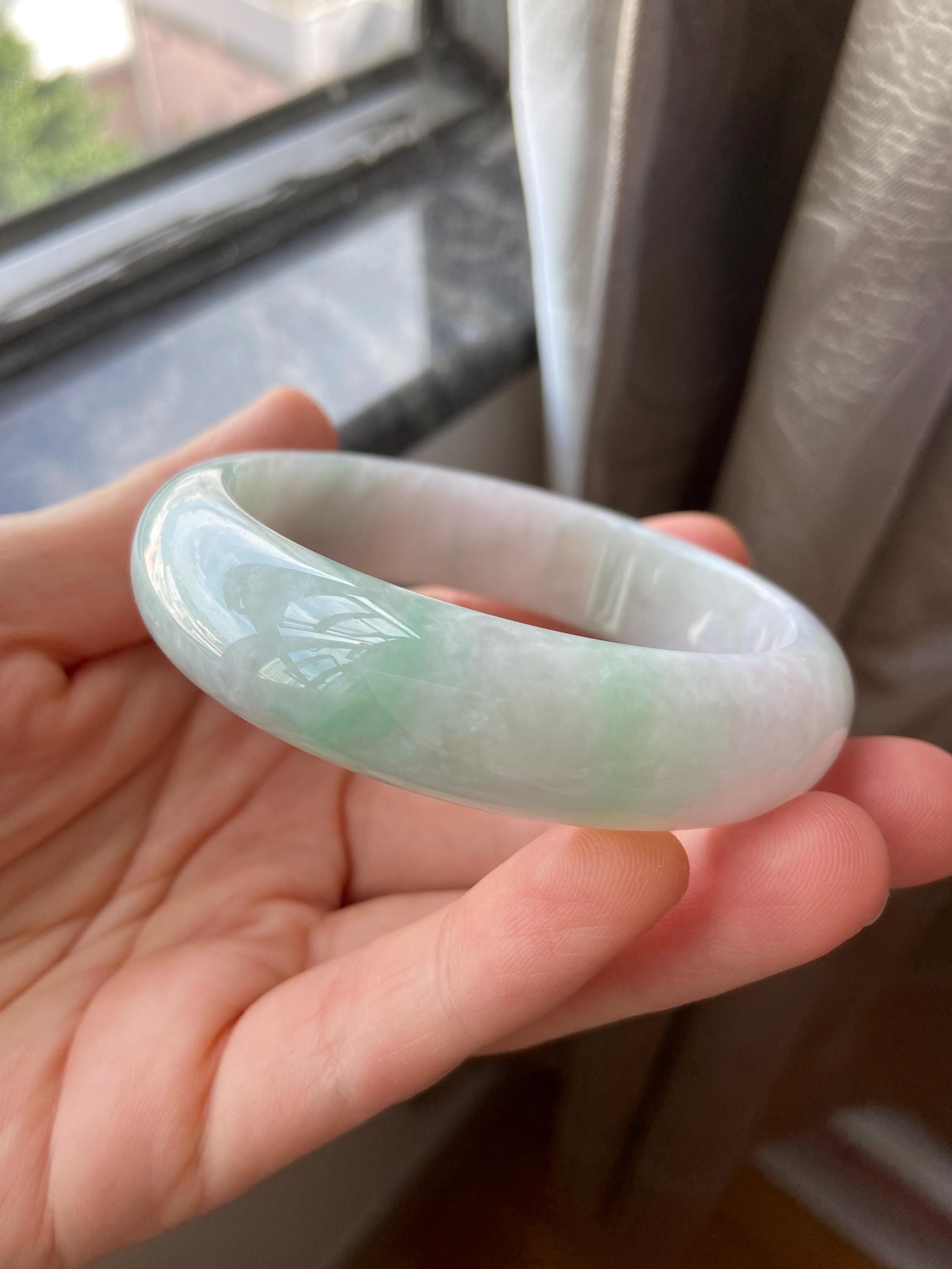 翡翠バングル 58.0 mm (2.28
