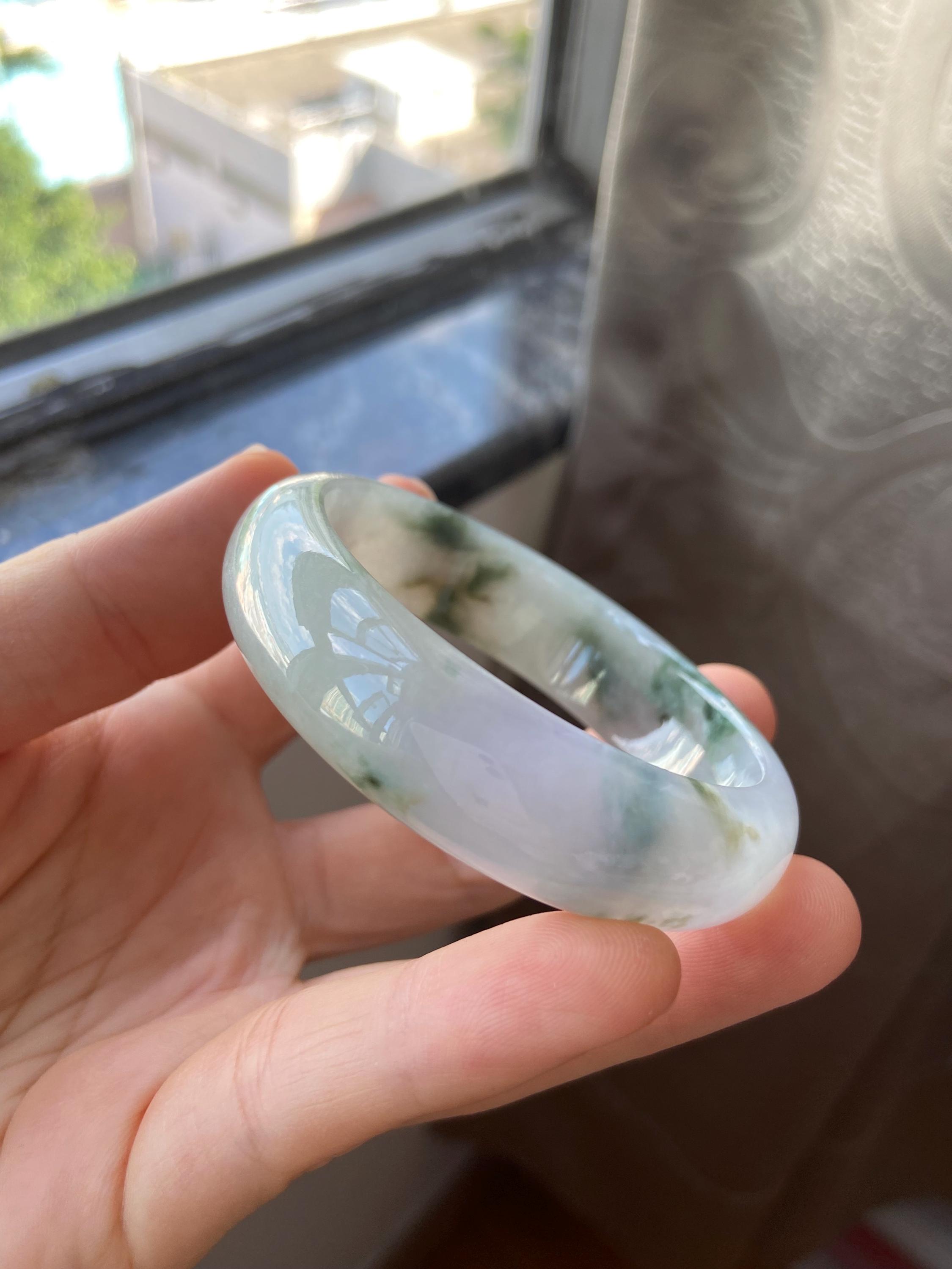翡翠バングル 54.0 mm (2.13