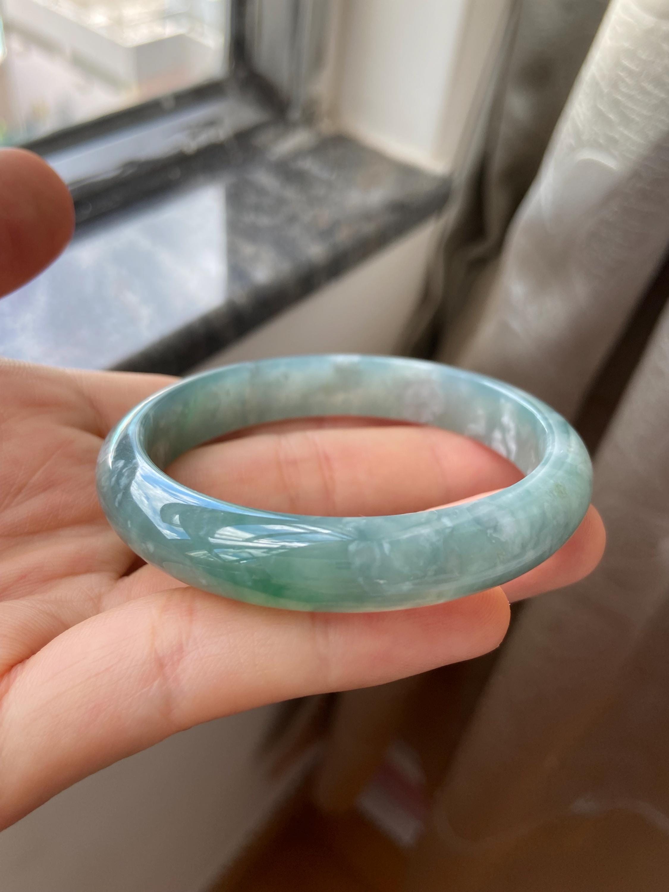 翡翠バングル 51.7 mm (2.03