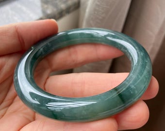 [39] 緑石 翡翠 瑪瑙等 ブレスレット 50点 Nm29-251024A3 翡翠バングル 56.3 mm (2.22