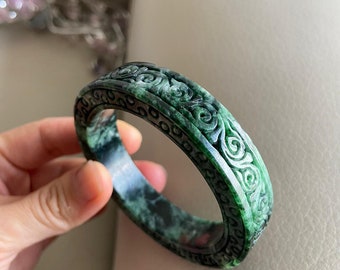 翡翠バングル 55.0 mm (2.17