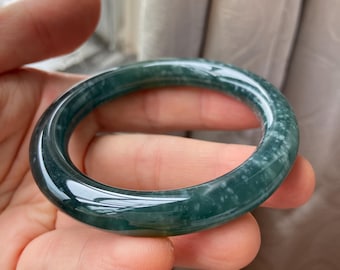 翡翠バングル 62.5 mm (2.46