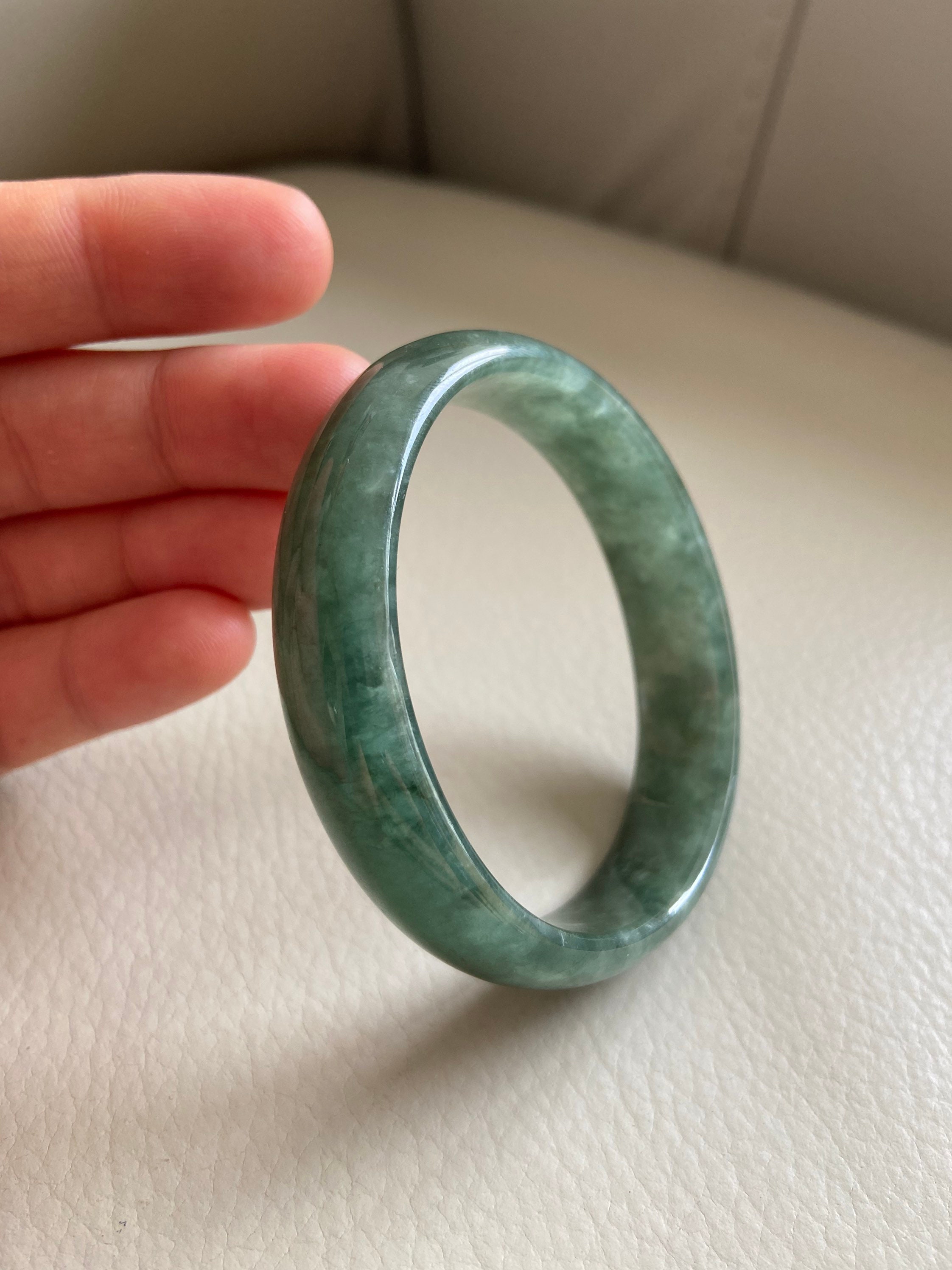 翡翠バングル 54.0 mm (2.12