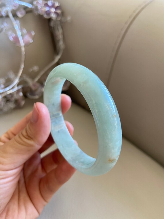 Light green jade sale bangle