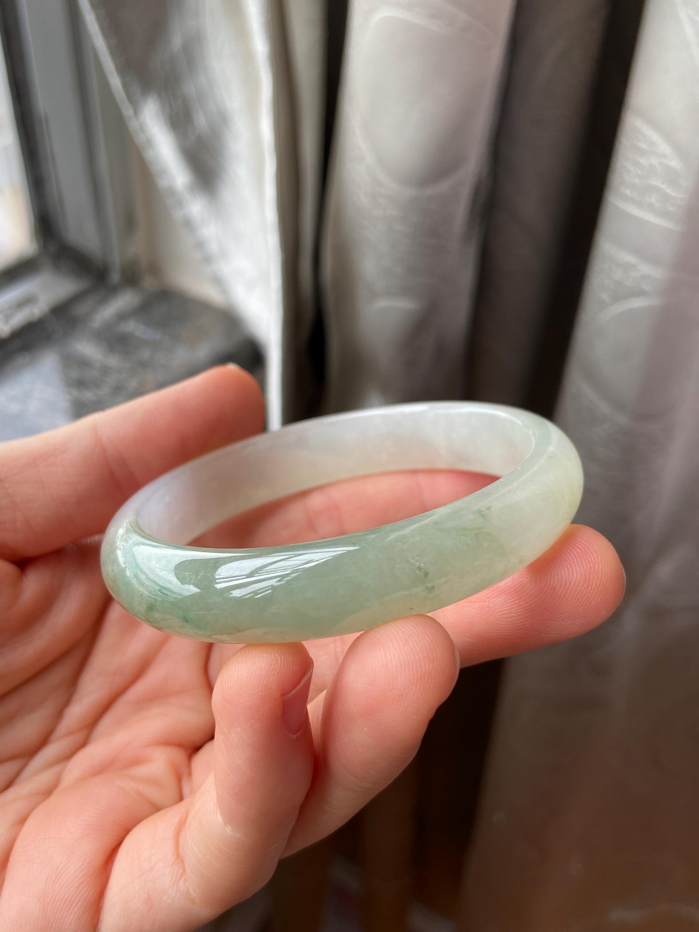本翡翠バングル薄い緑紫色#54〜#55ジェイダイト 翡翠バングル 54.0 mm (2.13