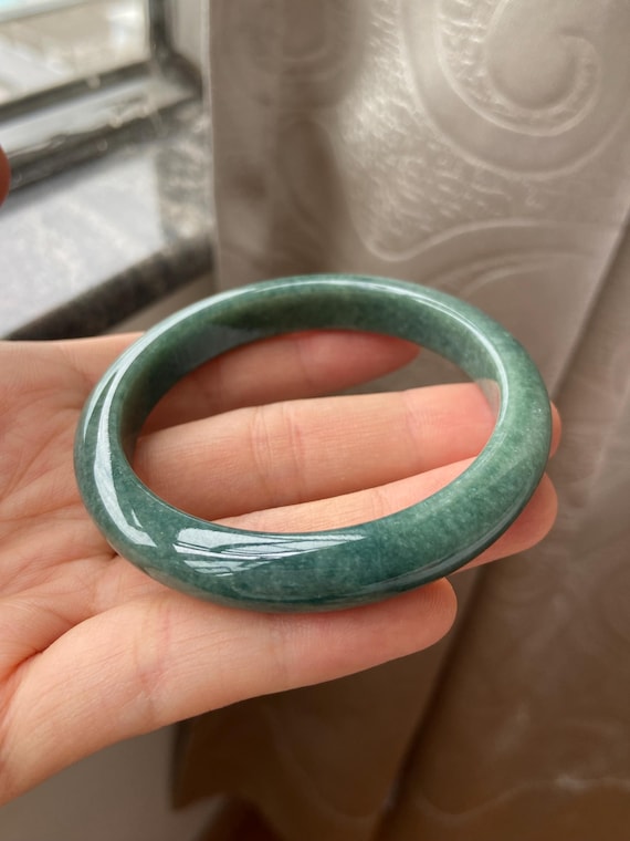 翡翠バングル 55.0 mm (2.17