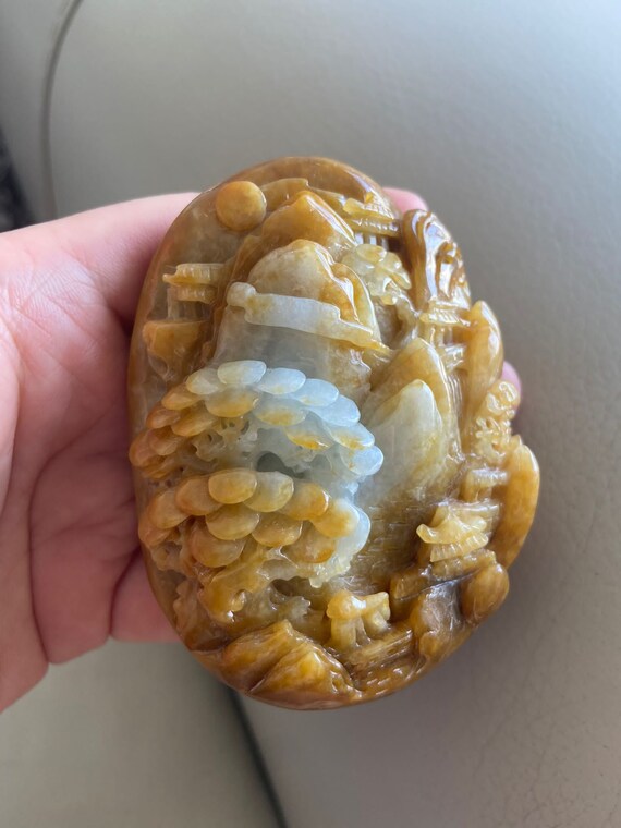 彫刻された風景翡翠ペンダント像、中国風の風景、橋山木、天然タイプA