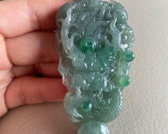 中国龍翡翠ペンダント、ライトグリーン、天然グレードA翡翠、ビルマ