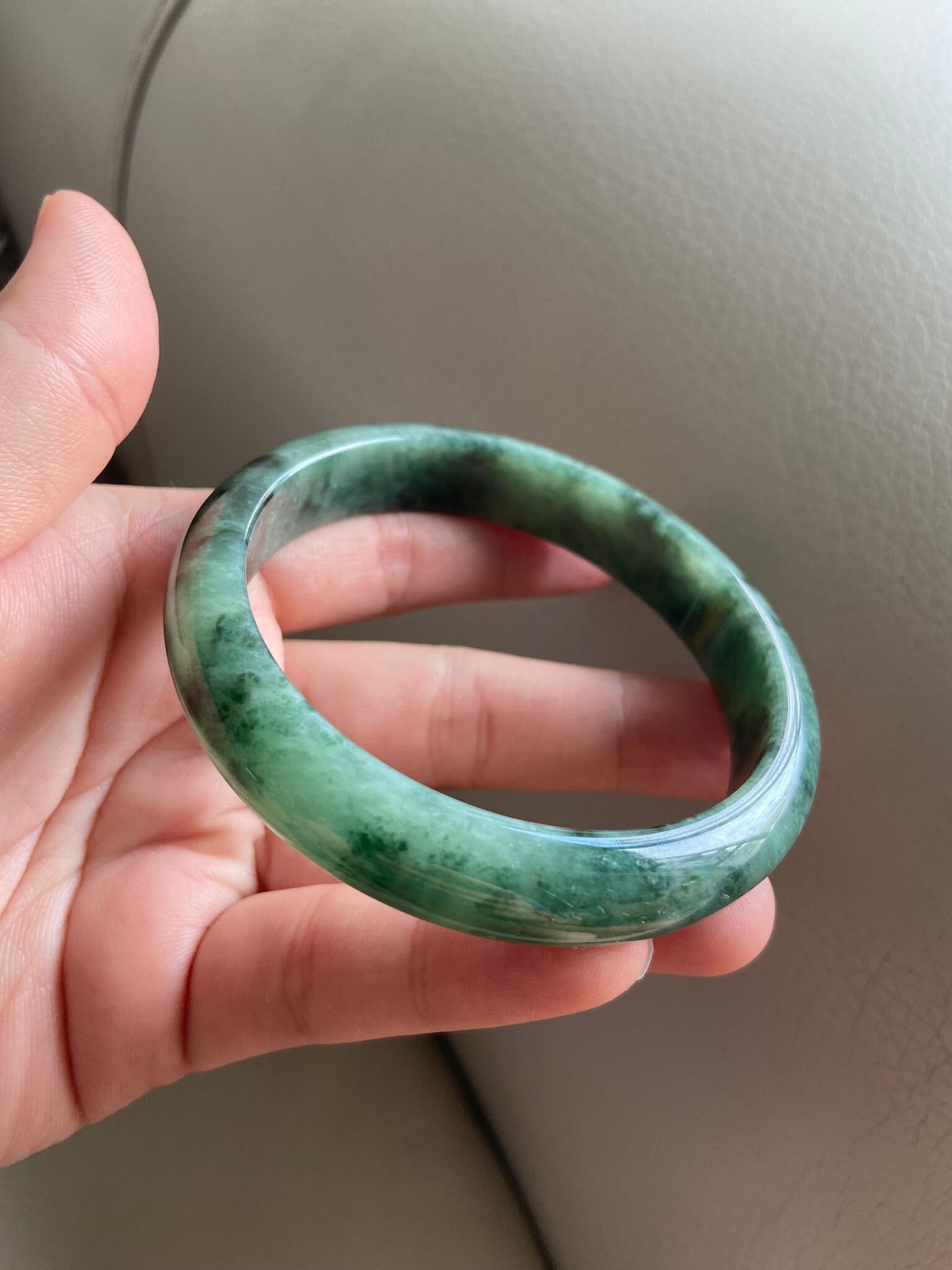 翡翠バングル 62.7 mm (2.47