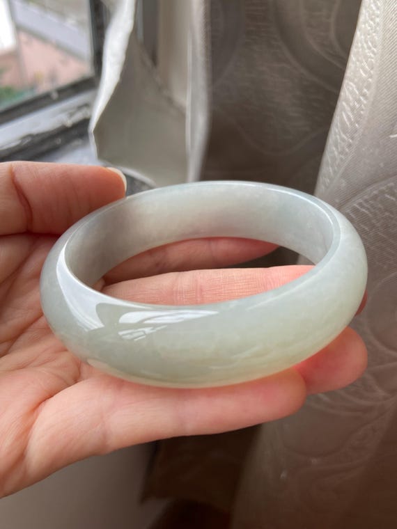 翡翠バングル 59.0 mm (2.32