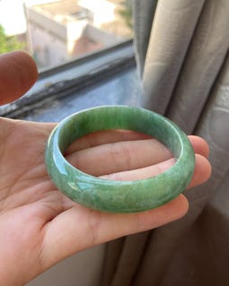翡翠バングル 51.2 mm (2.0
