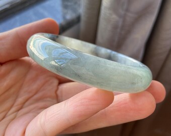 翡翠バングル 59.0 mm (2.32