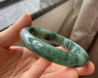 翡翠バングル 62.7 mm (2.47