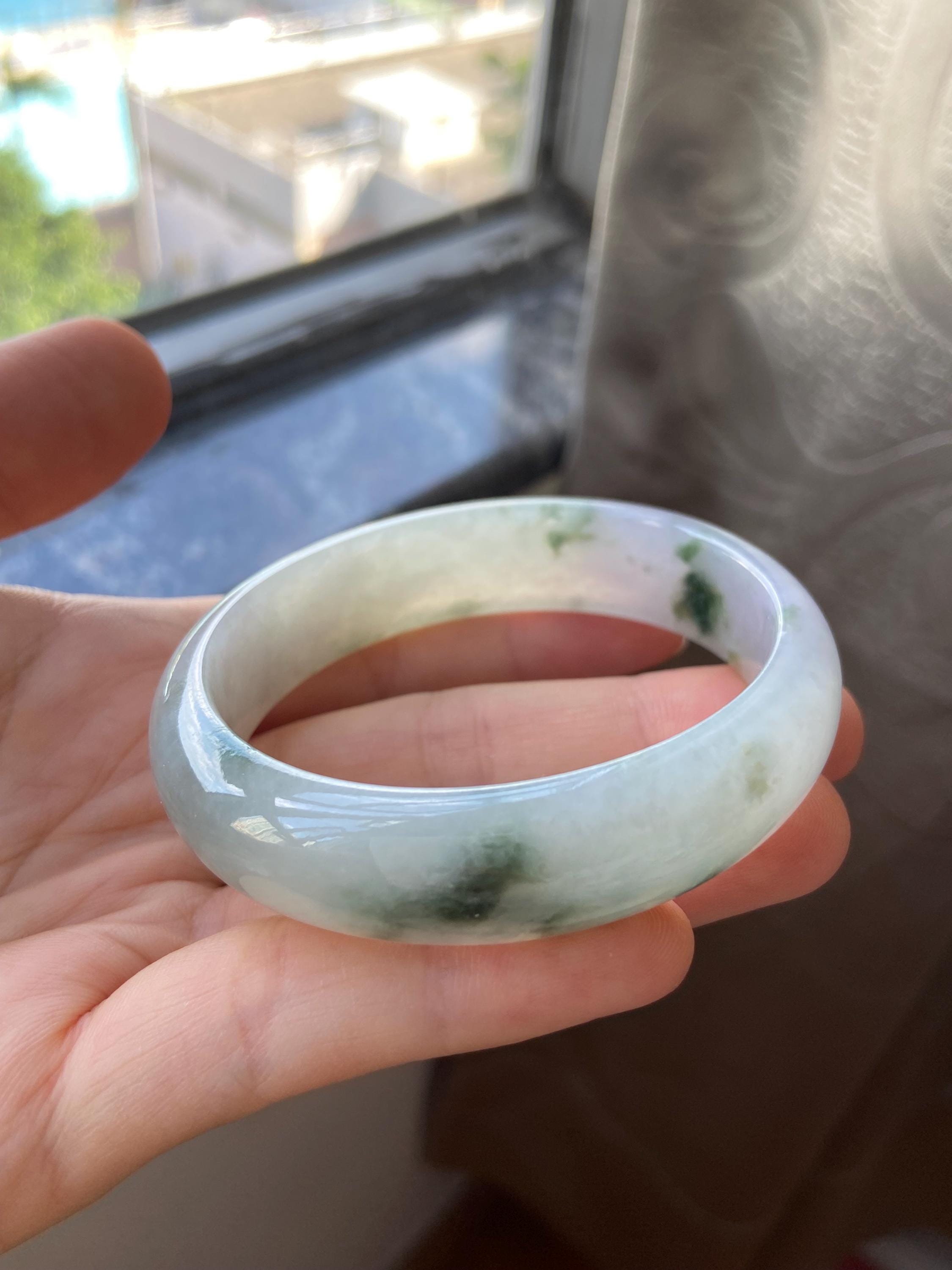 翡翠バングル 54.0 mm (2.13