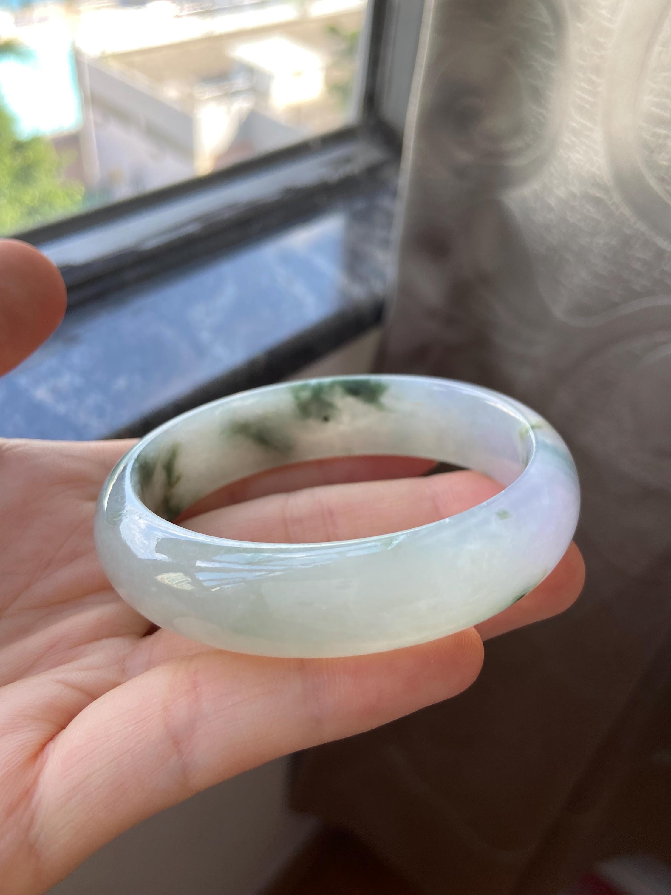 翡翠バングル 54.0 mm (2.13