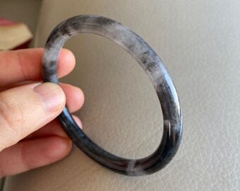翡翠バングル 57.2 mm (2.25