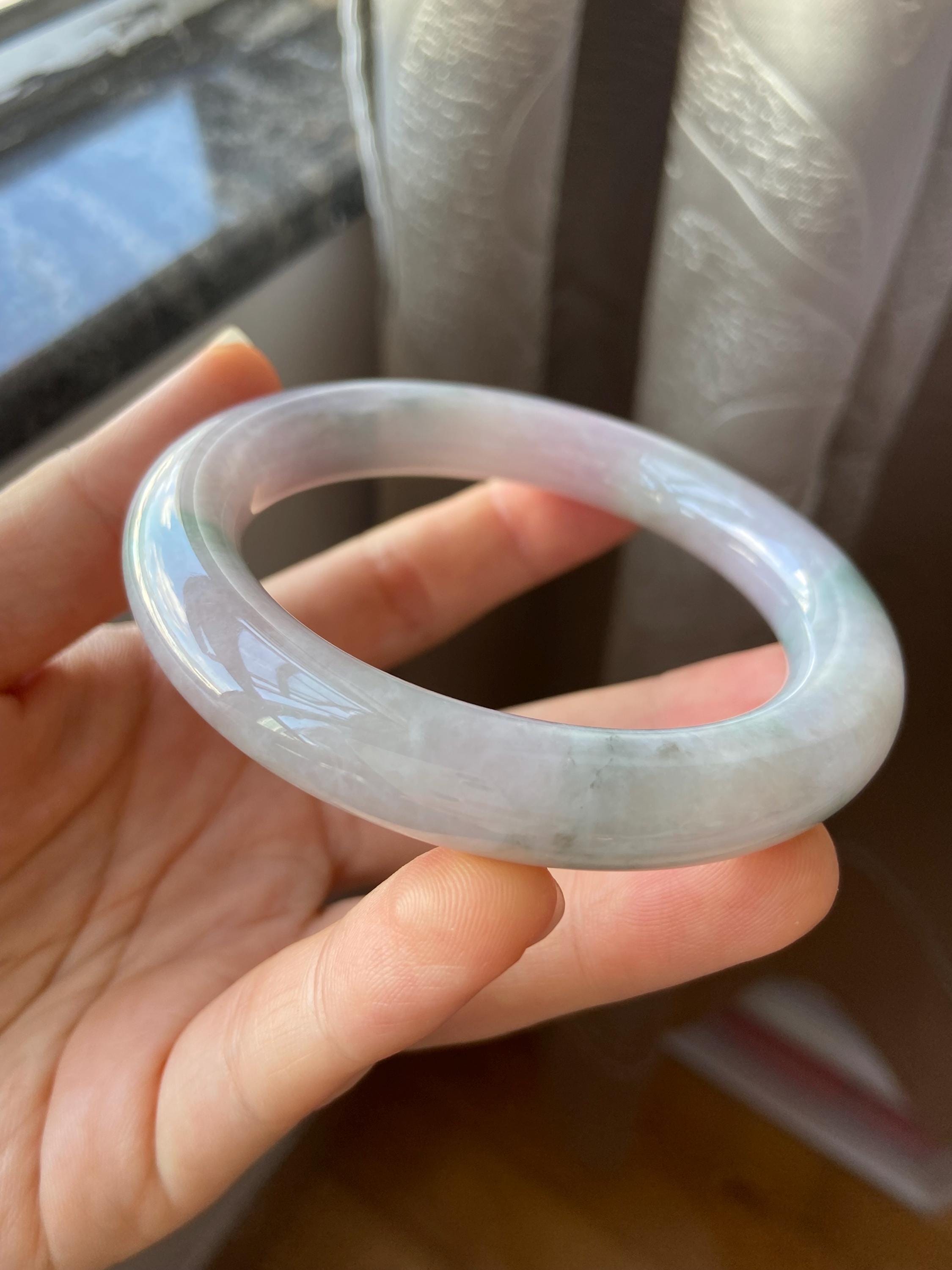 翡翠バングル 58.8 mm (2.31