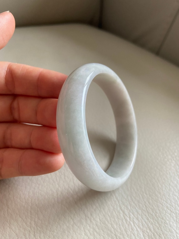 翡翠バングル 57.5 mm (2.26