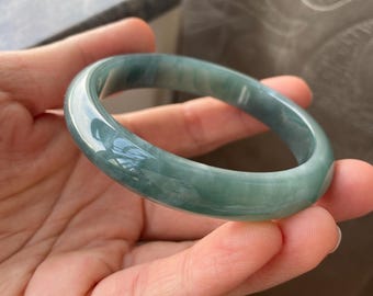 本翡翠、ネイビー、幽緑細身バングル　〜58.5 本翡翠、ネイビー、幽緑細身バングル 〜58.5 楽天市場】グアテマラ産