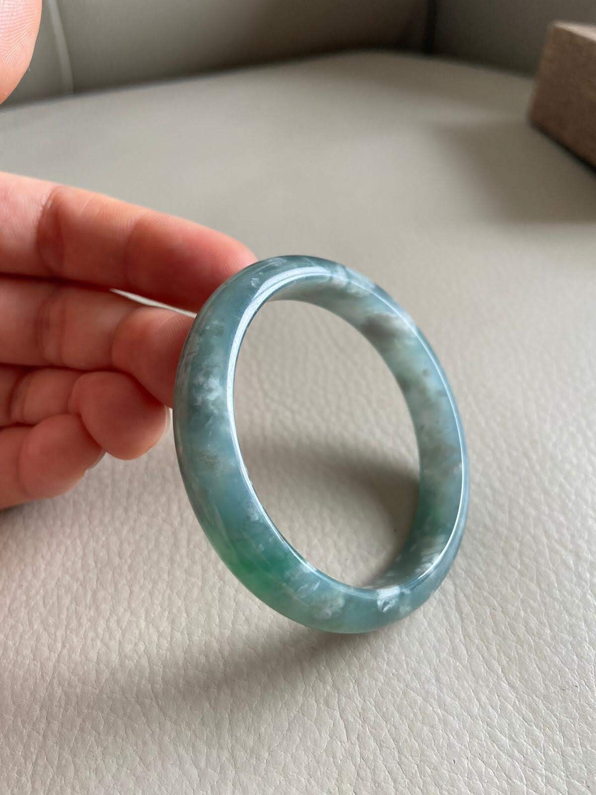 翡翠バングル 51.7 mm (2.03