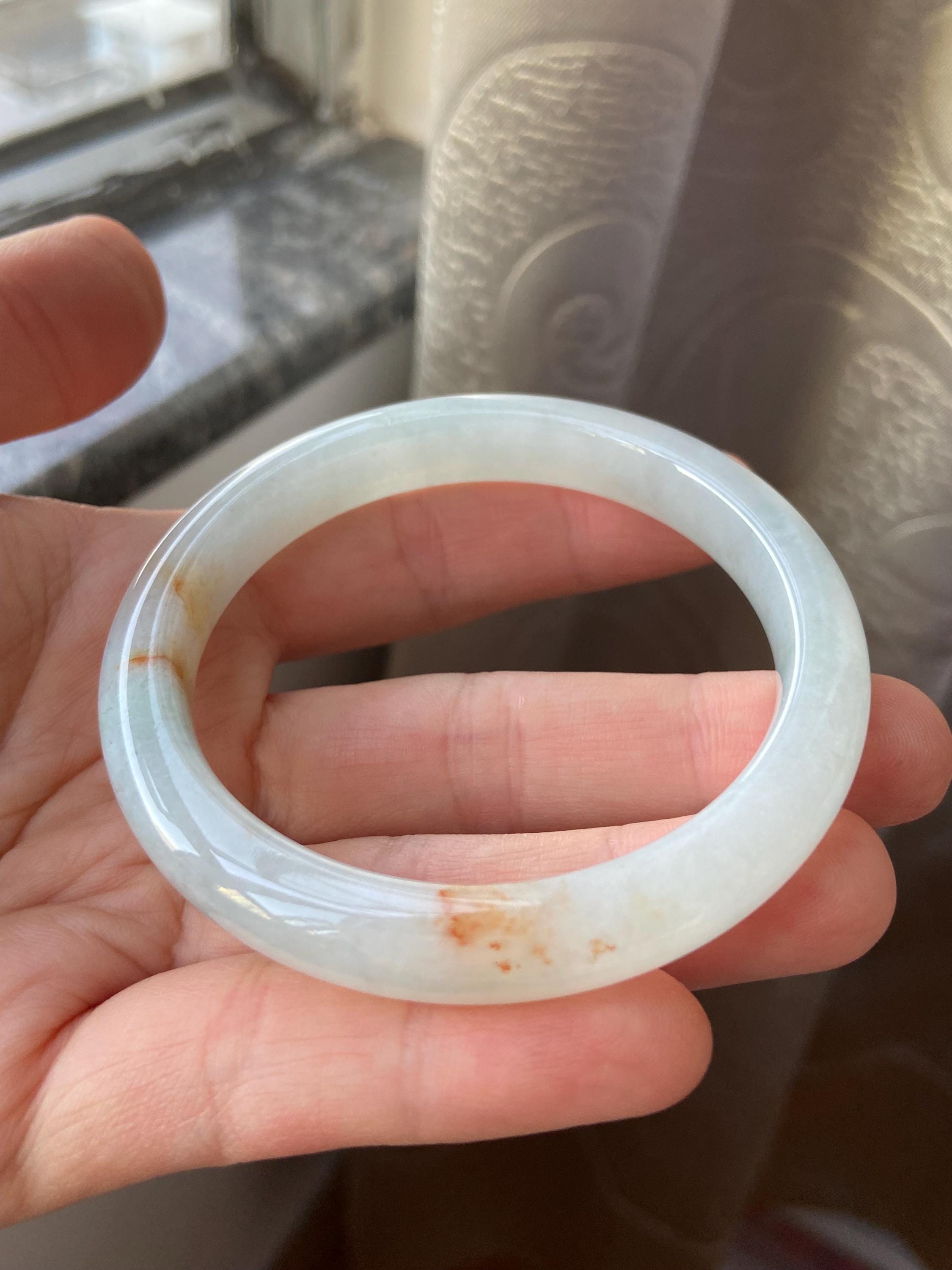 翡翠バングル 56.8 mm (2.23インチ)、ラウンドシェイプ、ライト