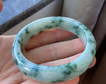 Jade armband 58,6 mm (2,30"), ronde vorm, groen en lichtgroen, natuurlijke jadeietarmband, gecertificeerde A-jade, edelstenen uit Myanmar