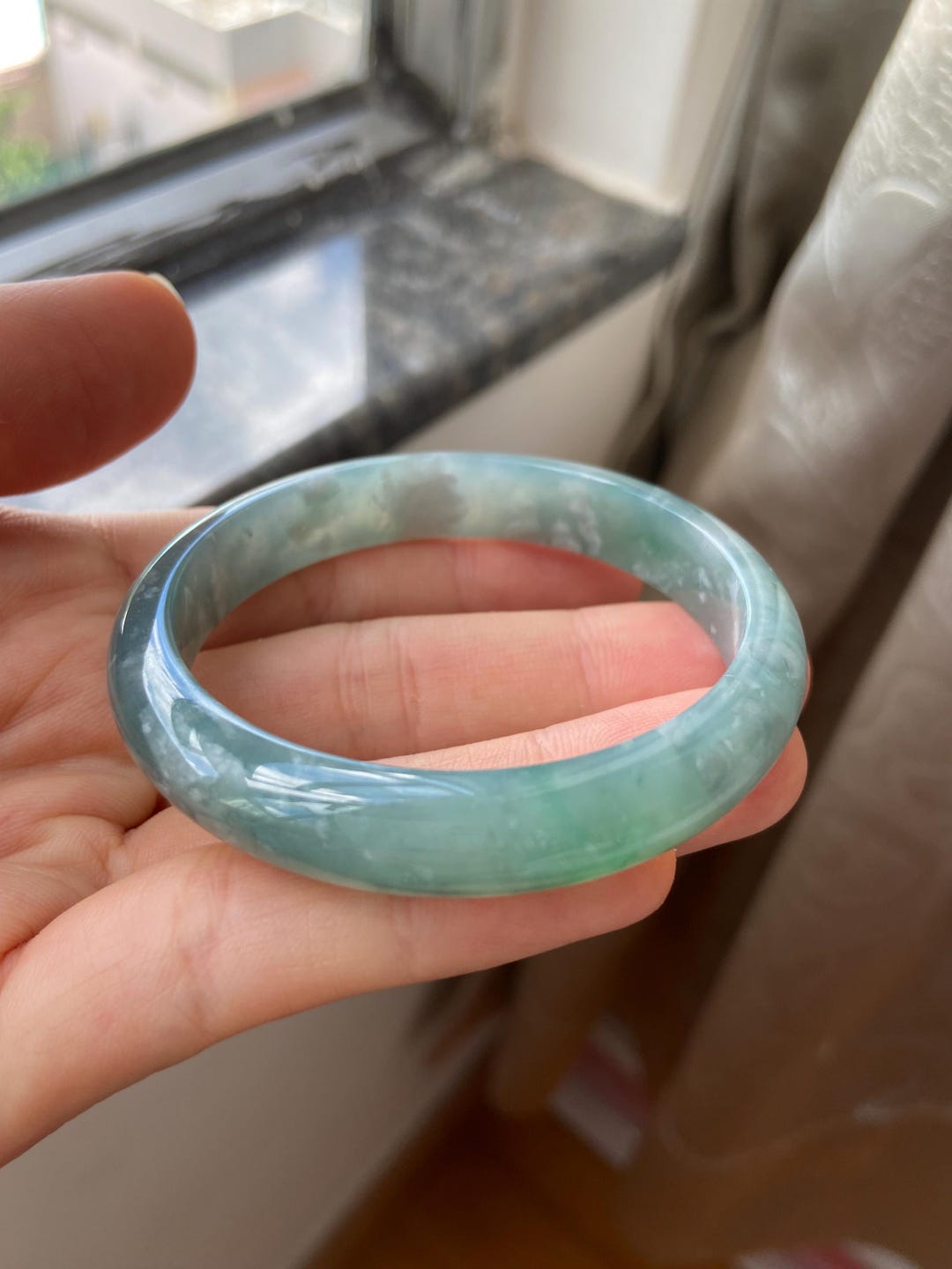翡翠バングル 51.7 mm (2.03