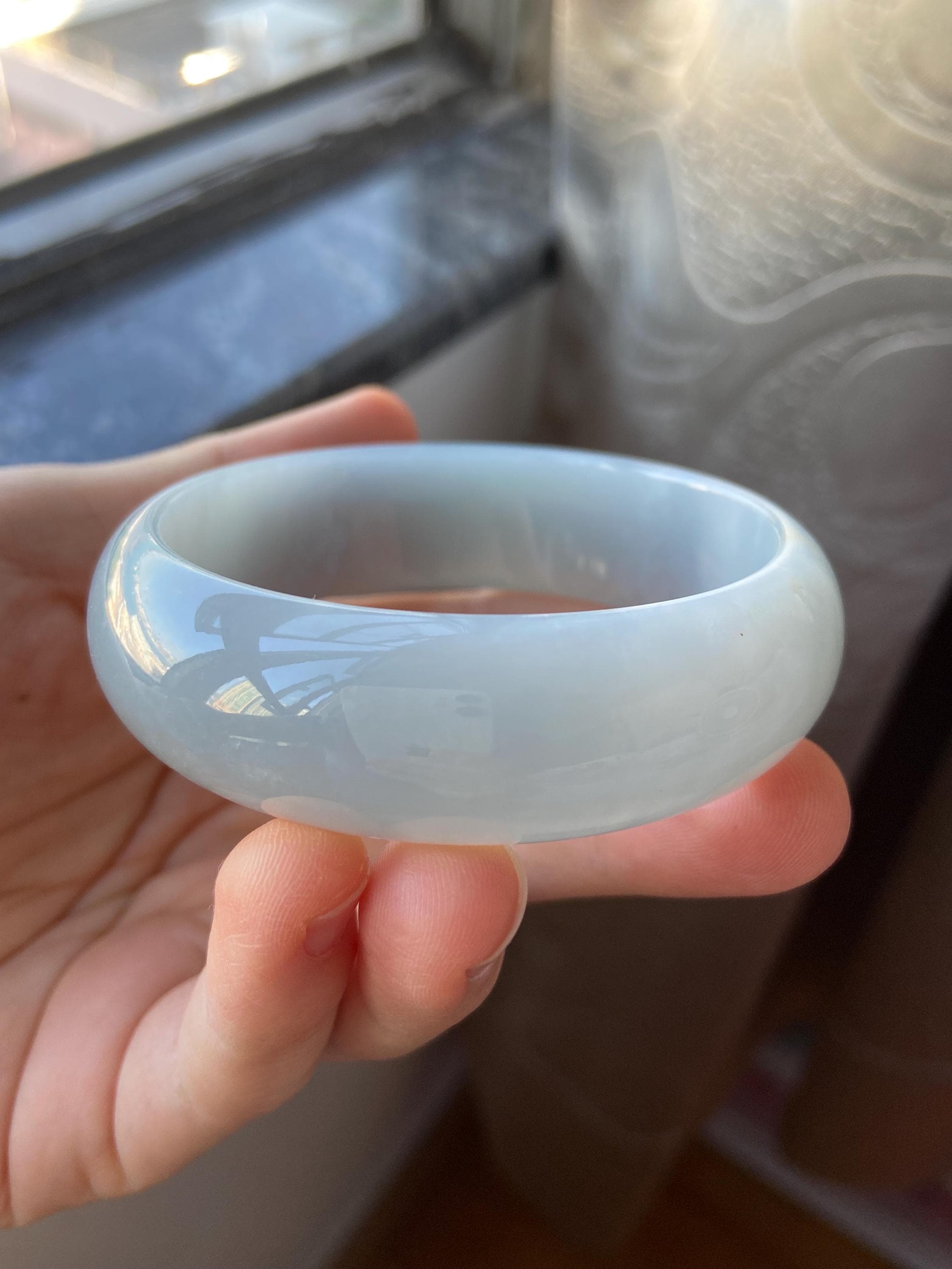 翡翠バングル 57.0 mm (2.24