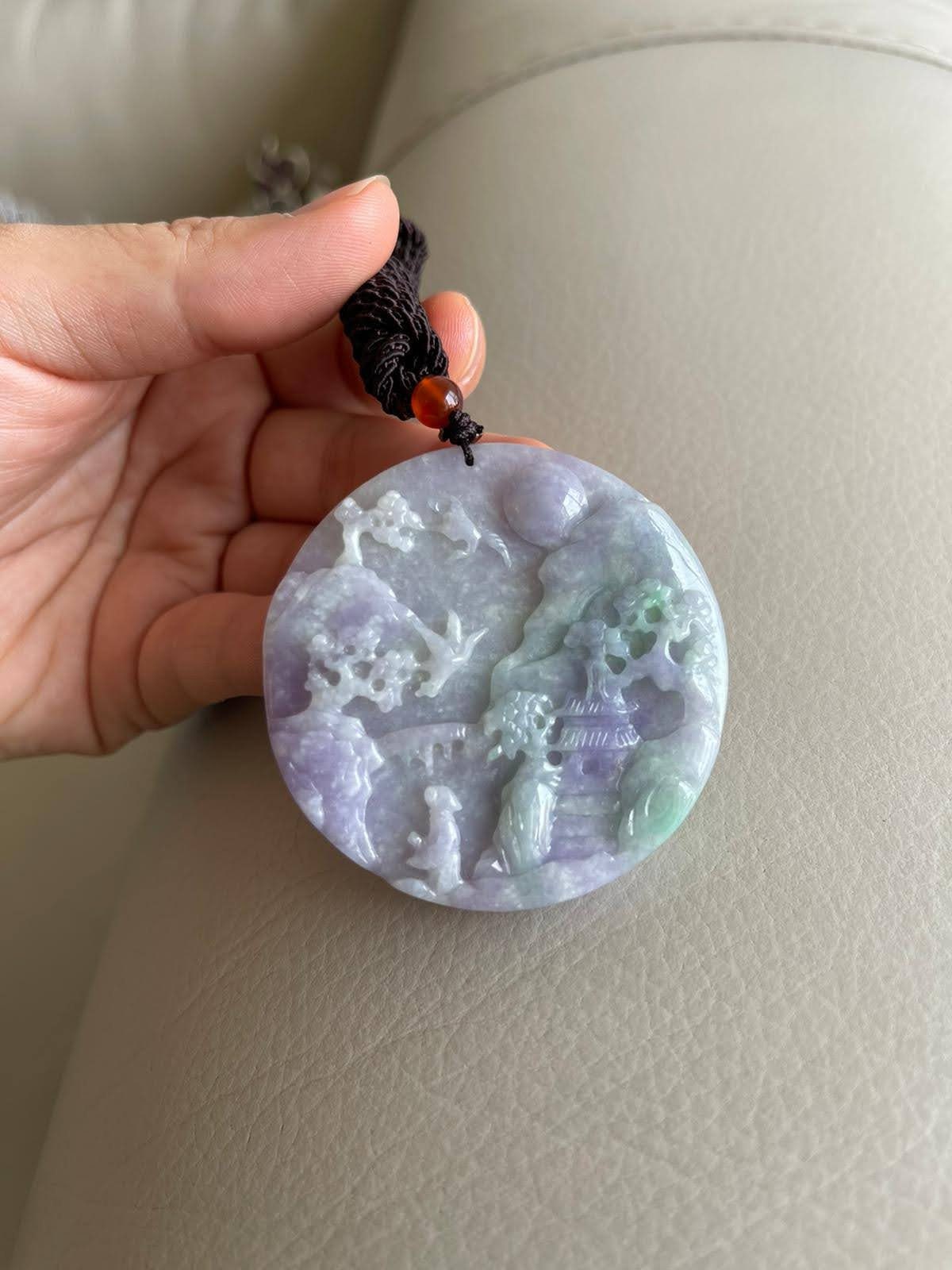 彫刻された風景翡翠ペンダント、中国風の風景、橋山木、天然タイプA