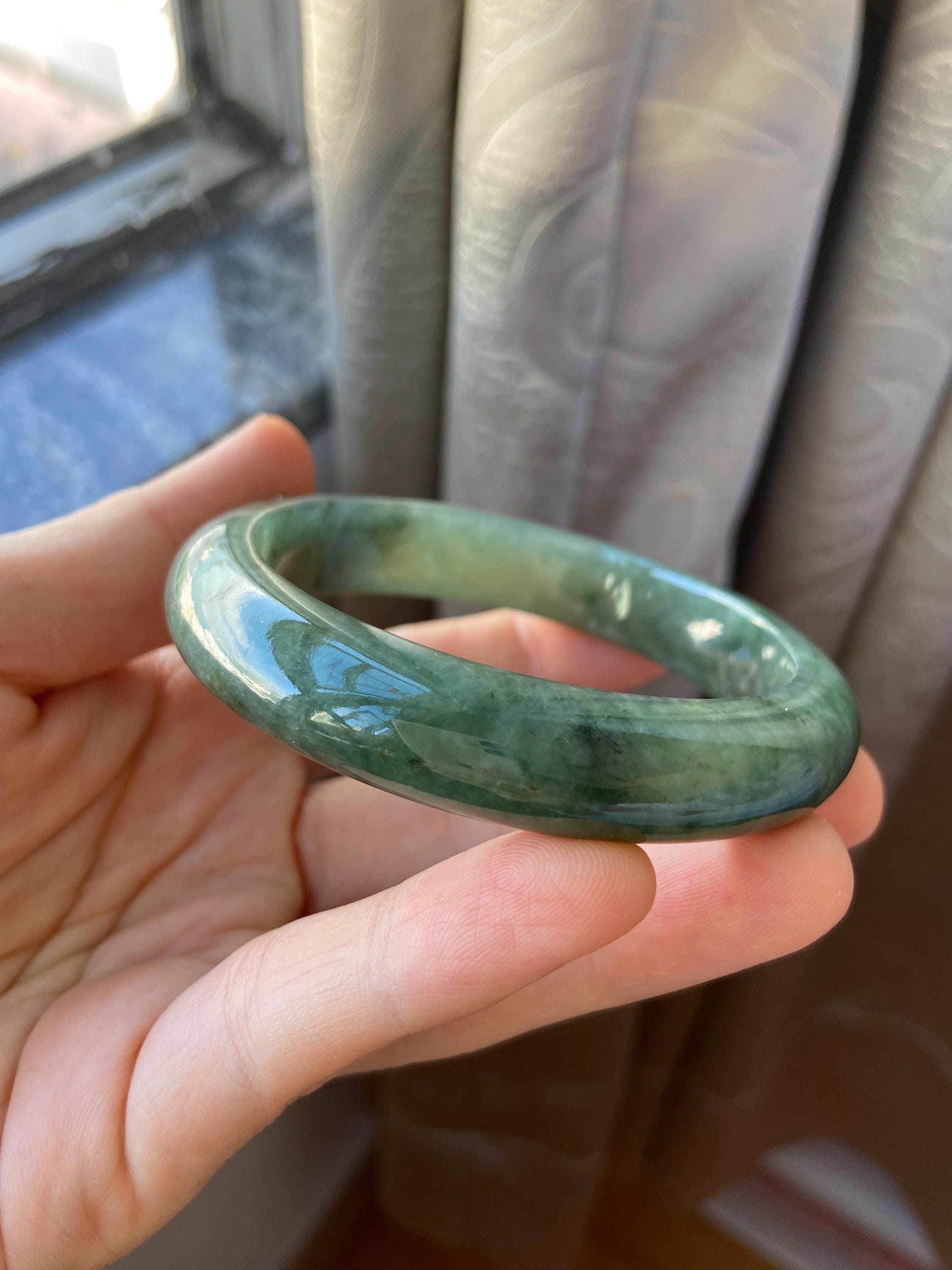 翡翠バングル 58.5 mm (2.3