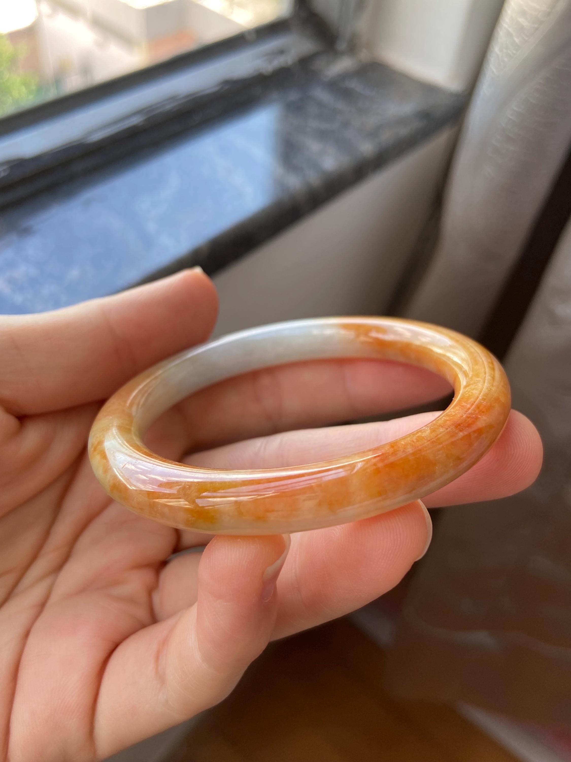 翡翠バングル 53.5 mm (2.11