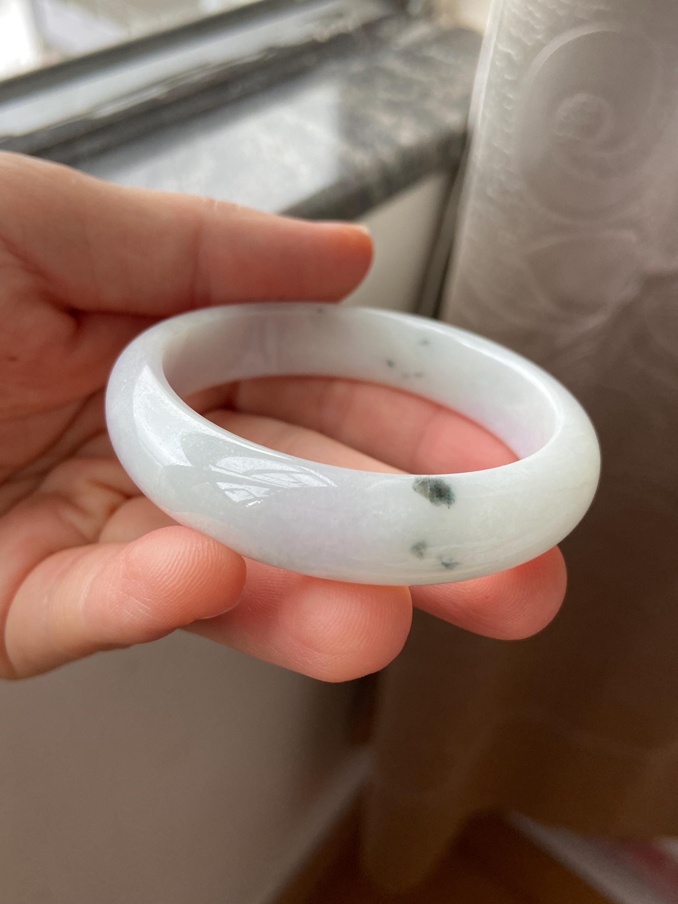 翡翠バングル 51.5 mm (2.03