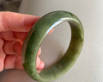 ☆翡翠☆バングル☆ブレスレット☆ヒスイ☆グリーン☆