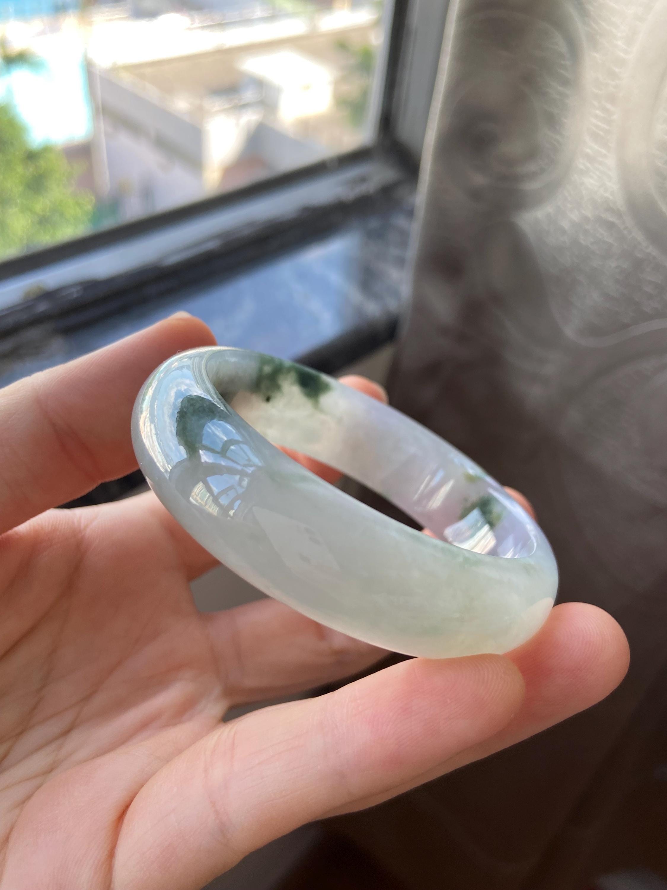 翡翠バングル 54.0 mm (2.13