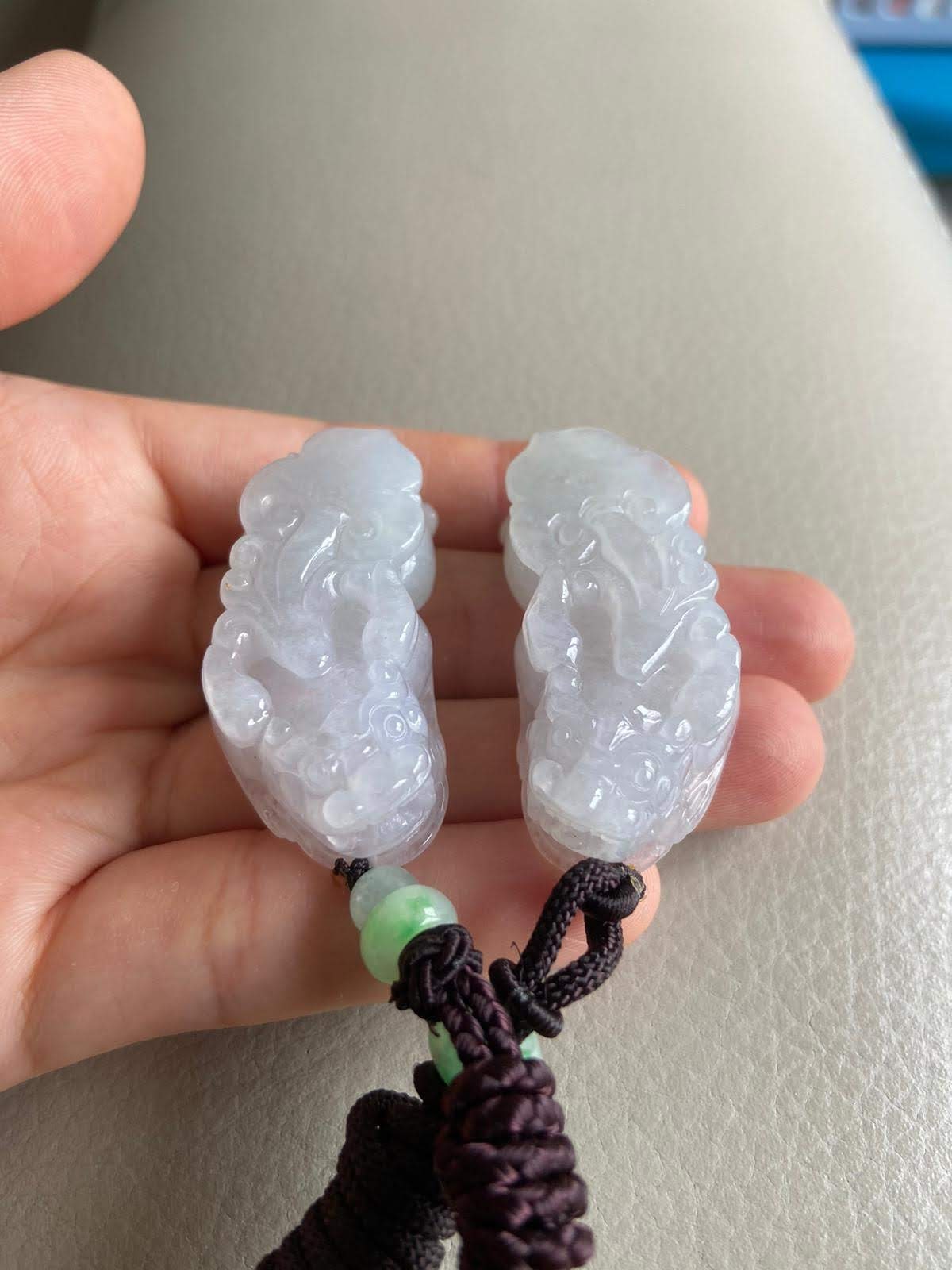 中国産貔貅翡翠ペンダント、ペア、ライトグリーン、天然グレードA翡翠