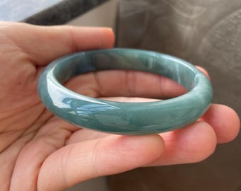 翡翠バングル 56.8 mm (2.24