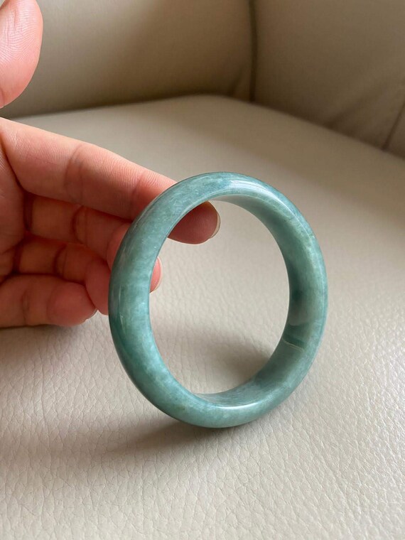 翡翠バングル 55.0 mm (2.17