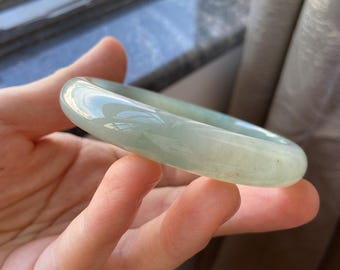 翡翠バングル 58.2 mm (2.29