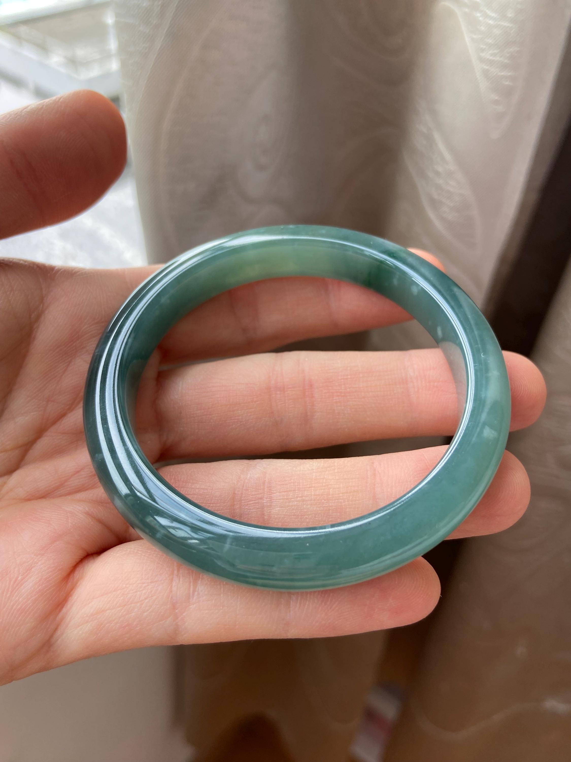 翡翠バングル 54.5 mm (2.15