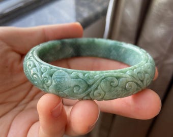 翡翠バングル 57.0 mm (2.24